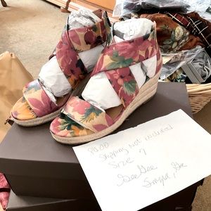 Two pair of Patricia Nash sandals new they are two different sizes